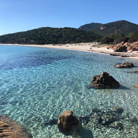 B&B Il Mirto Bianco San Giovanni Suergiu Luaran gambar